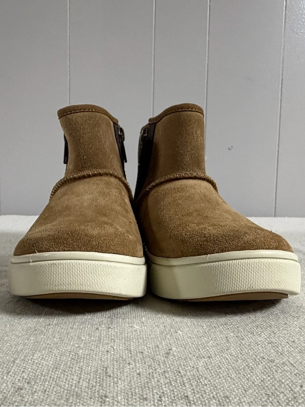 UGG kids adler